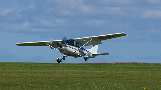 cessna-skylane cessna-skylane